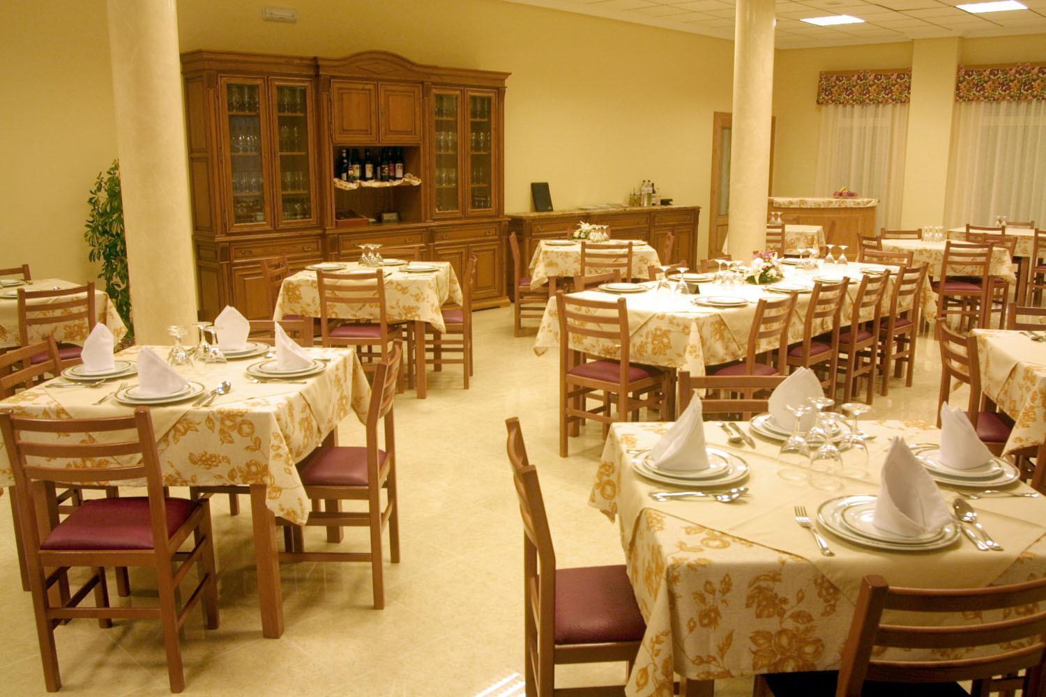 Hostal Castilla Бенавенте Екстериор снимка