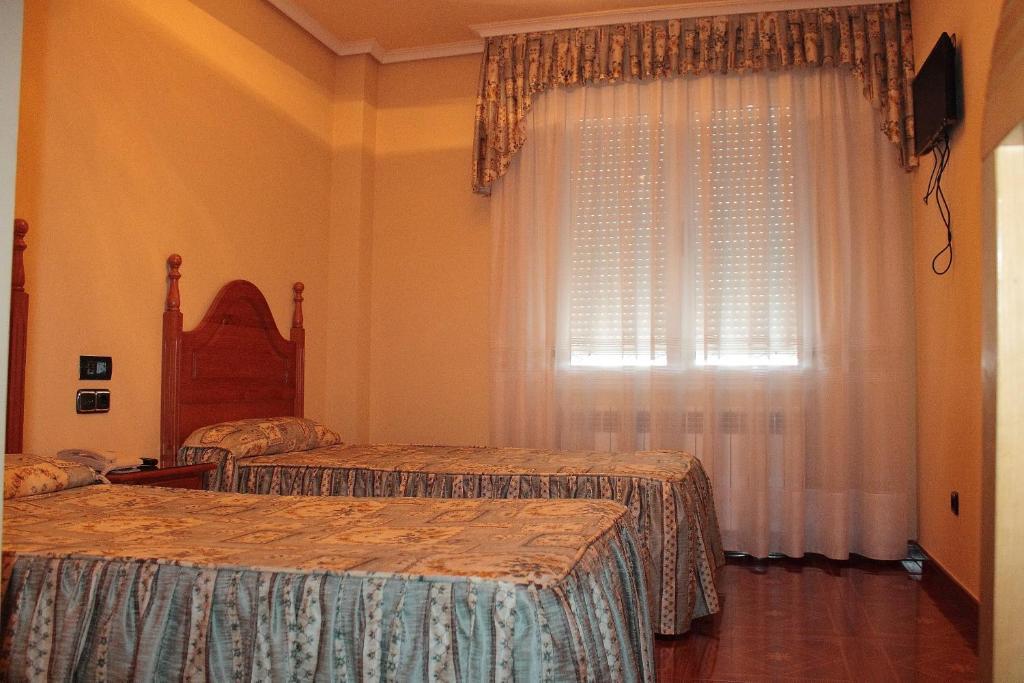 Hostal Castilla Бенавенте Стая снимка