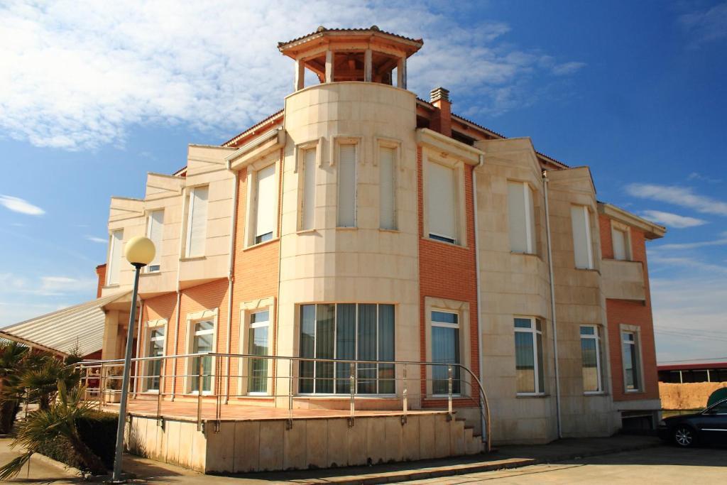 Hostal Castilla Бенавенте Екстериор снимка