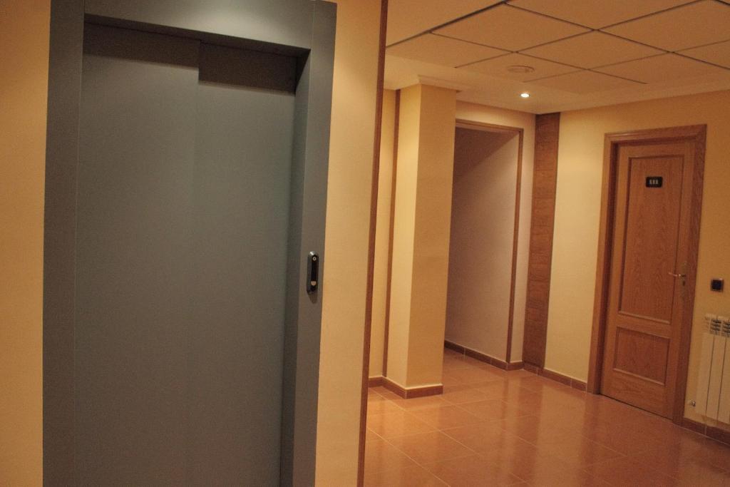 Hostal Castilla Бенавенте Екстериор снимка